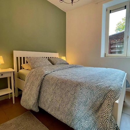 L'appartement d'houyet Extérieur photo